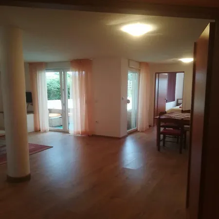 Apartment Mirela 2