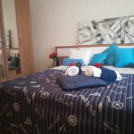 Apartment Mirela 2 *