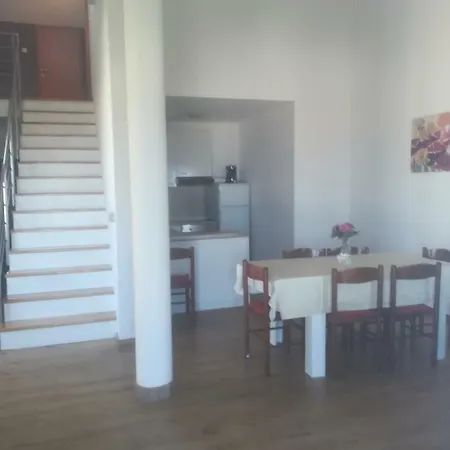 Apartment Mirela 2 Petrcane